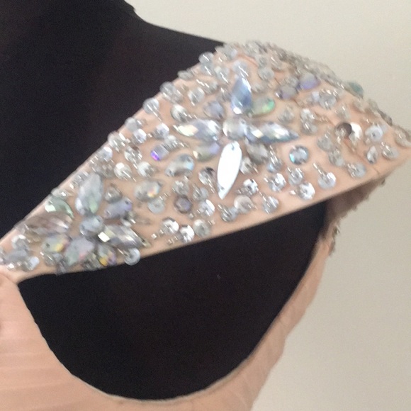 Brand new prom or bridesmaids dress - Picture 3 of 6